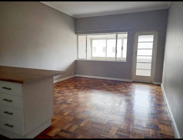 3 BEDROOM APARTMENT RENTED IN SUMMERSTRAND